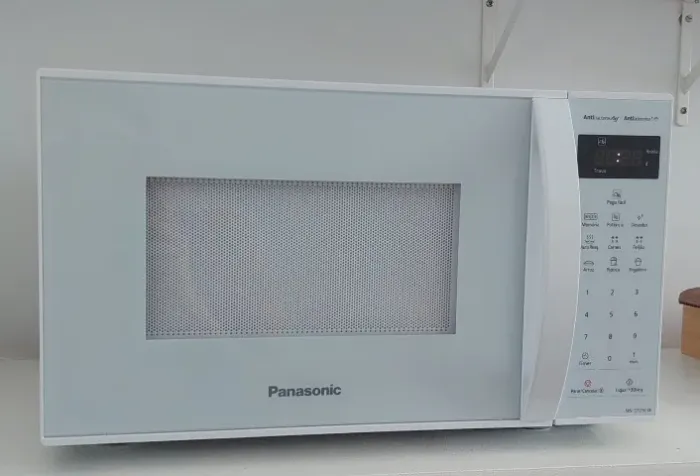 Microondas Panasonic 21L