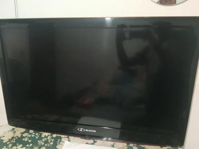 TV 42" Full HD + Conversor Digital + Antena (Praticamente Novos!)