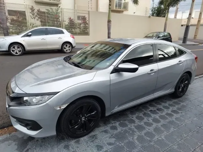 Honda Civic Sedan Sport 2.0 Flex 16V Aut.4p 2017