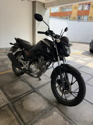 CG FAN 160 - 1500KM - COM MULTIMÍDIA CARPLAY