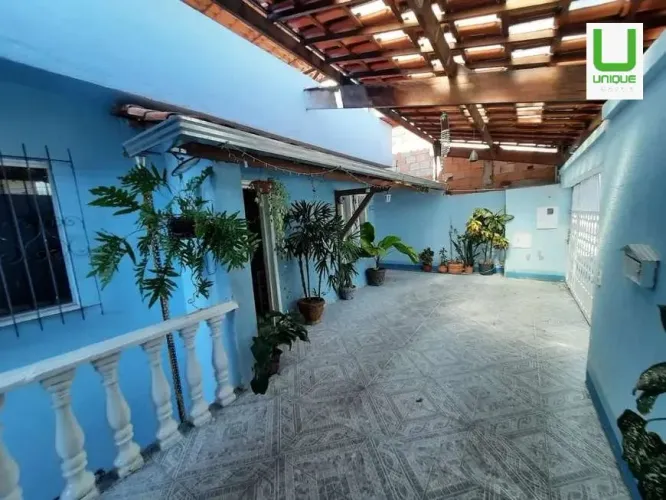 Casa, 6 quartos, 1 suite, 2 vagas