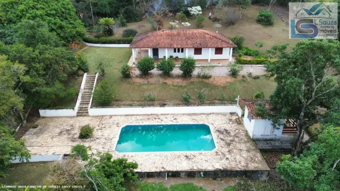 Chácara para Venda em Pinhalzinho, Bairro da Fazenda Velha, 3 dormitórios, 2 banheiros, 2 