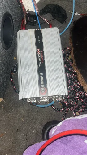 Potência taramps ts800 4x