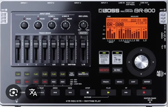 Gravador estudio digital Boss 800 na caixa