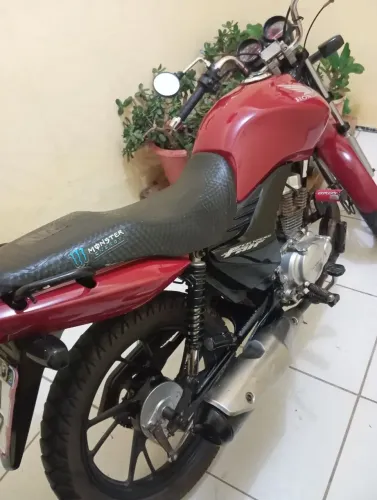 Moto 125 pra venda ponto de tranferir moto feito tudo ok