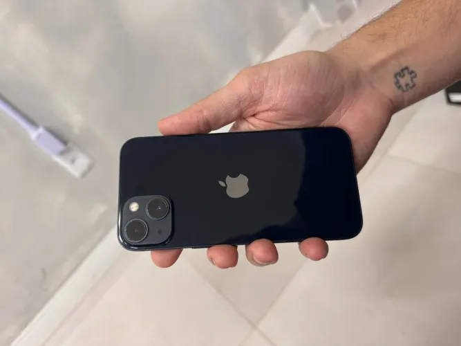 iPhone 13 128GB Midnight Seminovo Original