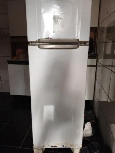 Vendo geladeira usada