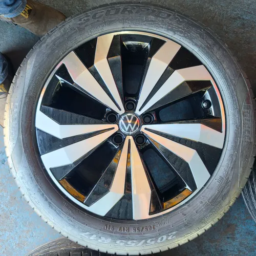 RODAS VW T-CROSS ARO 17 5X100 ORIGINAIS E PNEUS 205/55