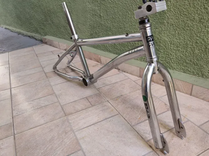 Queima estou Bmx Bully ( leia anúncio)