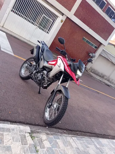 XRE 190 único dono