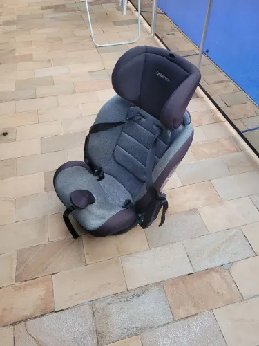 Cadeira de Bebe para Carro Galzerano c/ Isofix (Segura e Conservada)
