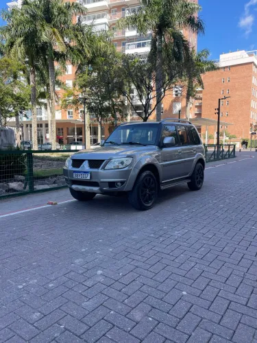 Mitsubishi Pajero TR4 2.0/ 2.0 Flex 16V 4X4 Aut. 2013