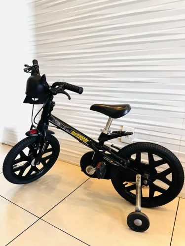BICICLETA INFANTIL BATMAN À VENDA!