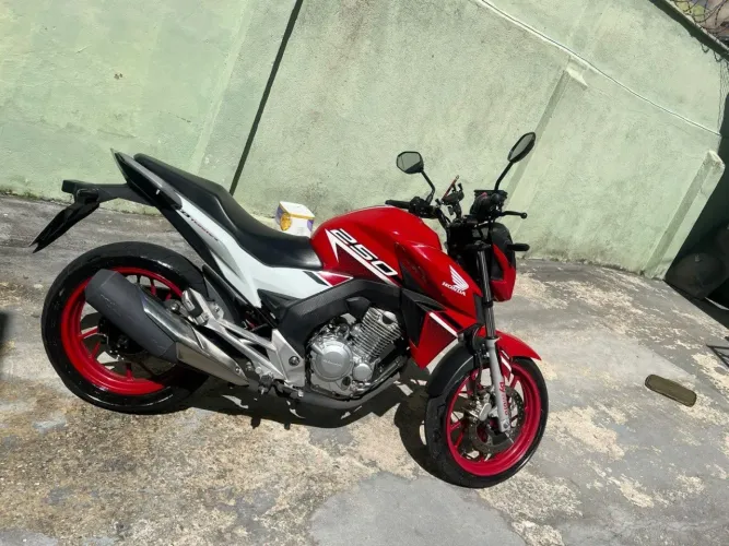 Honda Cb twister 2022