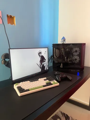 Vendo Pc gamer COMPLETO com pouco tempo de uso, só pegar e usar!