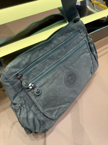 Bolsa verde água