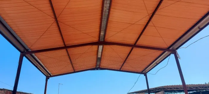 Vendo esse galpão comprador fazer a remoção no setor de indústria de ceilandia