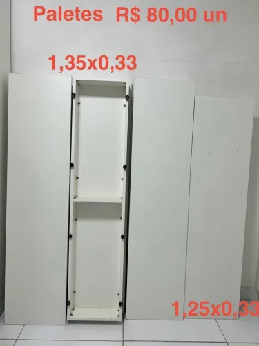 Vende-se Paletes para fraldas, caixas ou decoração