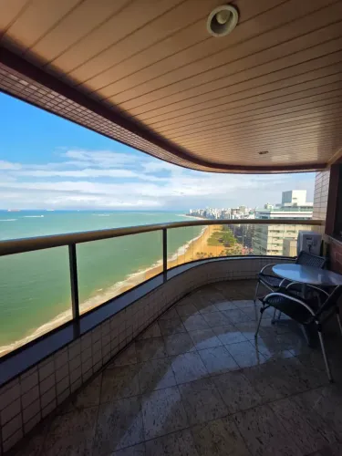 Flat no Hotel Quality na Orla da Praia da Costa - Vista Espetacular do Mar