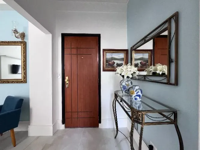 Apartamento mobiliado em frente ao Quartel da Policia Militar 