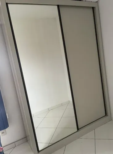 GUARDA ZURIQUE MDF COM ESPELHO 