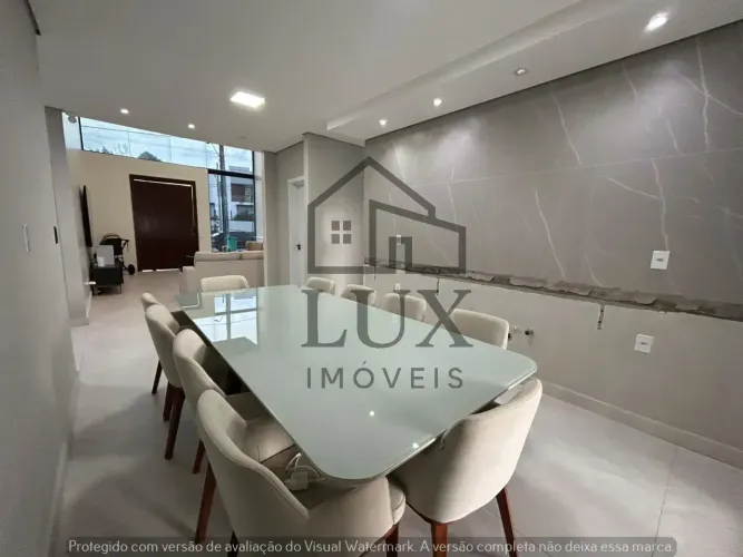 Alphaville 4 / 4 suítes / semi mobiliado e climatizado / área gourmet e piscina