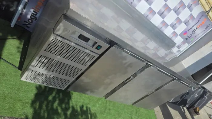 Balcao refrigerado inox 304 Berta 