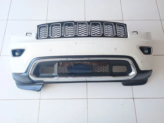 Parachoque Dianteiro Jeep Grand Cherokee Limited 2018