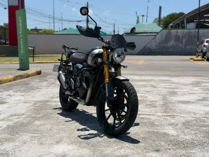 Triumph Scrambler 400x 2025 - 15 mil km rodados 