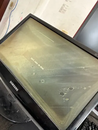 Monitor / tv