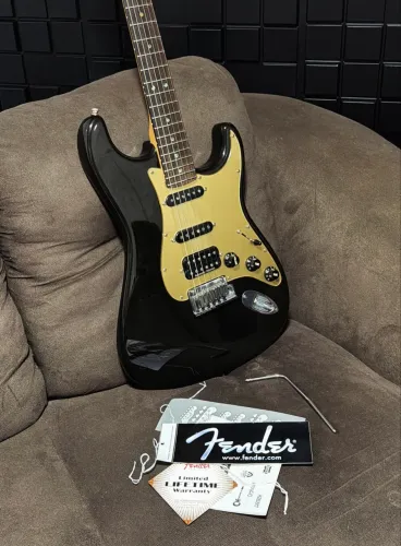 Guitarra Strato Fender American Deluxe 2006 com Upgrades