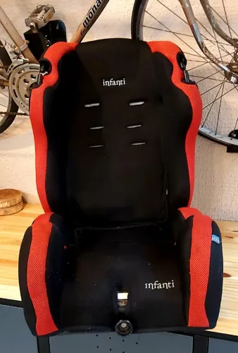 Cadeira para Auto Infanti Star 9 a 36 kg. Totalmente reclinável!