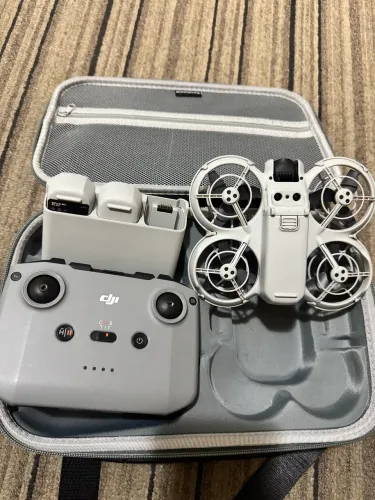 Drone DJI Neo super novo completo com case 3 baterias hub e controle Rcn-3