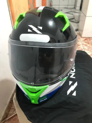 Capacete Norisk 62 novinho