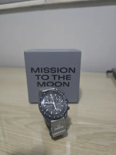 Relógio Omega x Swatch mission to the moon