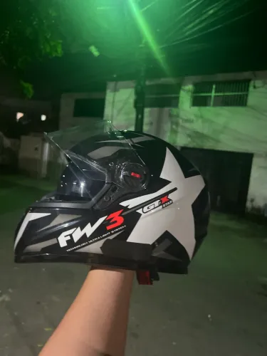 Capacete fw3 com caixa