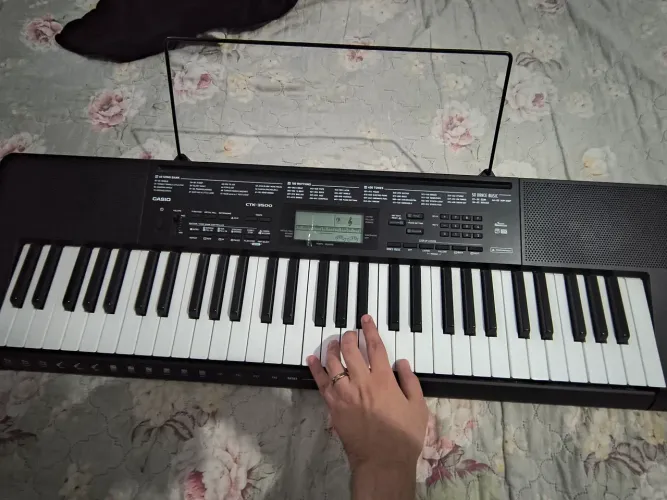 Teclado Casio 5/8 CTK-3500