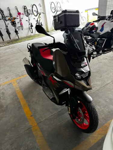 BMW C400X Em excelente estado (somente 5400 rodados)