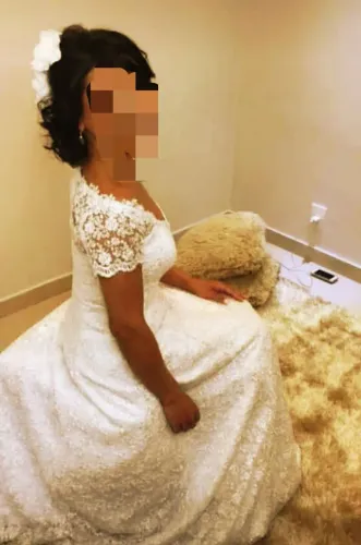 Vestido de noiva - usado 1 vez (com renda)
