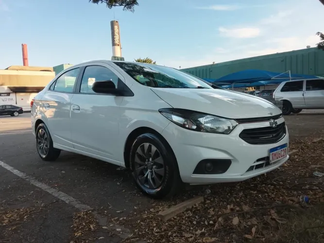 Chevrolet Joy Plus Black Ed.1.0 8V 4P Flex MEC 2021