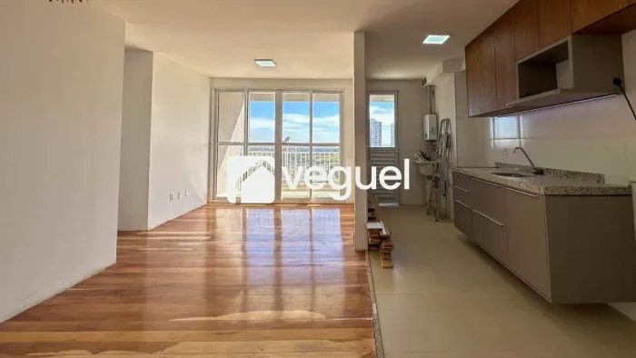 Apartamento de 76m² com 3 quartos, sendo 1 suíte para alugar no bairro Mansões Santo Antôn