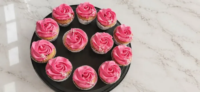 CUPCAKES 