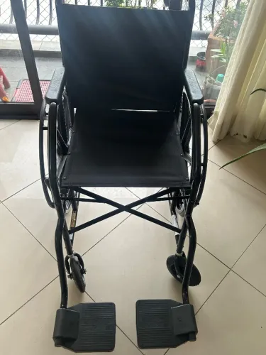 Cadeira de rodas nova *DESCONTÃO*