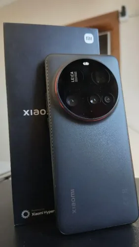 Xiaomi 15 Ultra impecável 