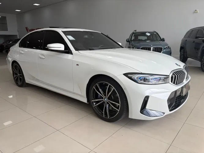BMW 320I 320i 2023