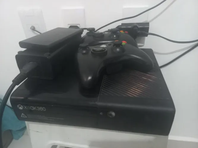 Xbox 360 com HD desbloqueado 