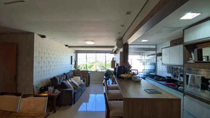 Apartamento 100% mobiliado, Suíte e churrasqueira 1 vaga dupla- Jardim Planalto