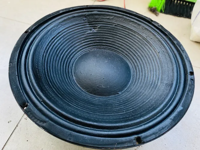 Alto-falante Rex Magnum 15", Potência de 400W RMS, 