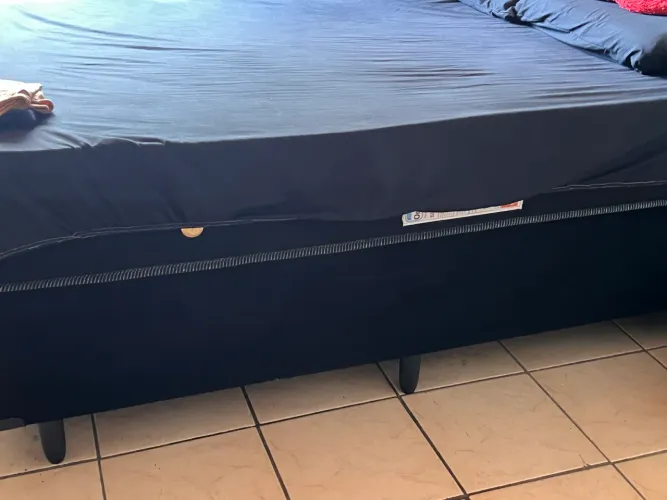 Cama box