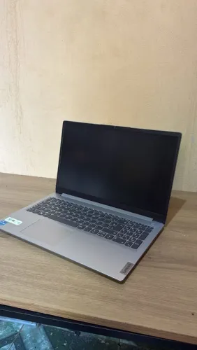 Lenovo IdeaPad 3 i3 12ª Geração 8GB SSD 256GB + Garantia